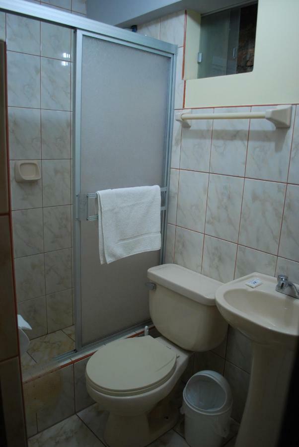 Morales Guest House Уарас Экстерьер фото